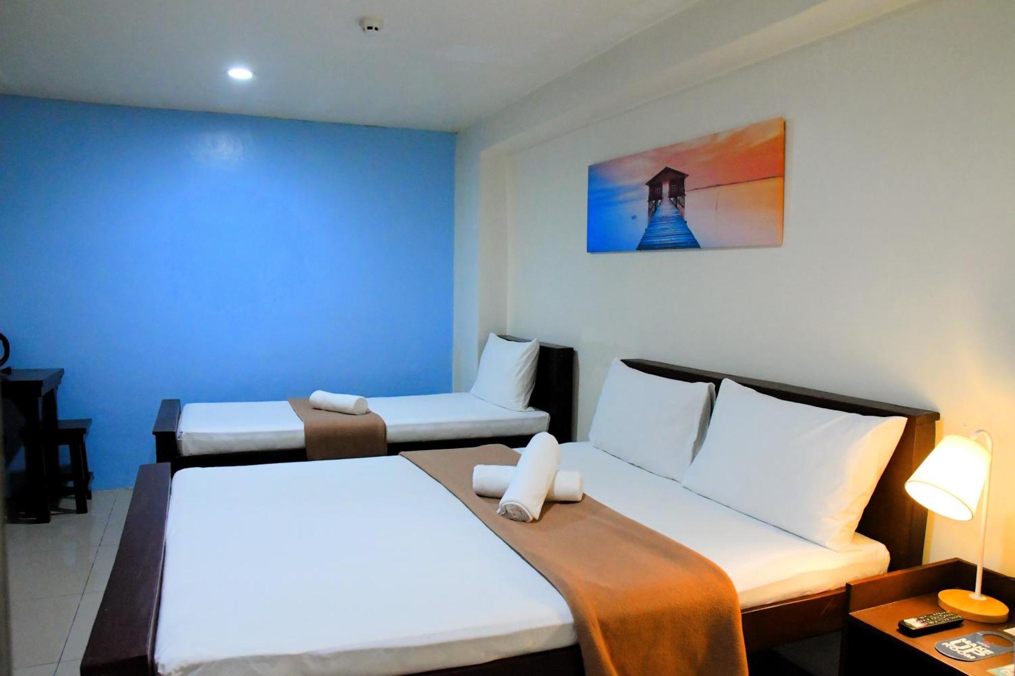 Arzo Hotel Makati San Pedro Makati Exterior foto