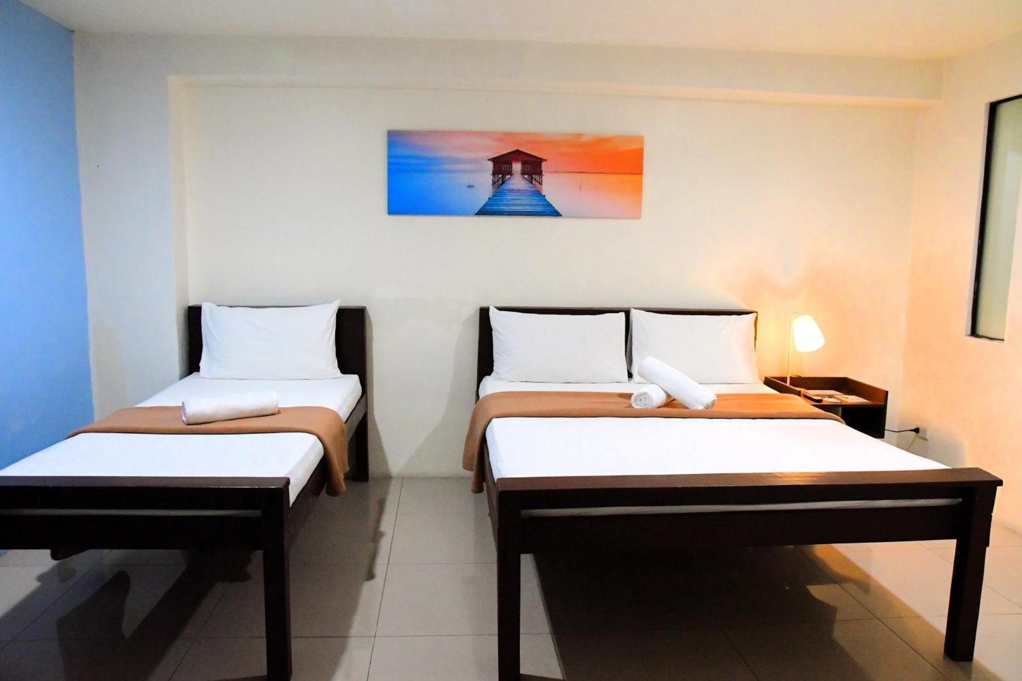 Arzo Hotel Makati San Pedro Makati Exterior foto