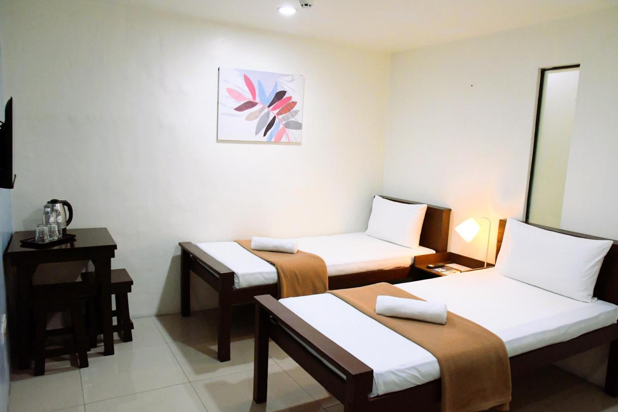 Arzo Hotel Makati San Pedro Makati Exterior foto